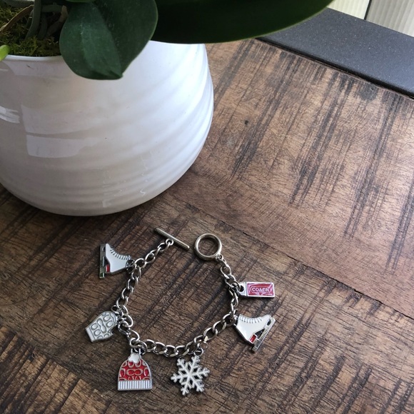 Coach wristlet charm bracelet - Picture 2 of 4
